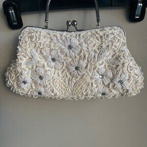 Off white vintage beaded purse.